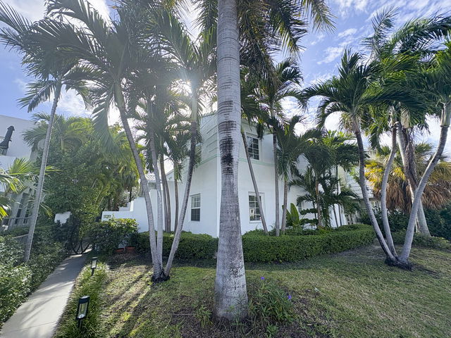 The Sabine Condo photo 2